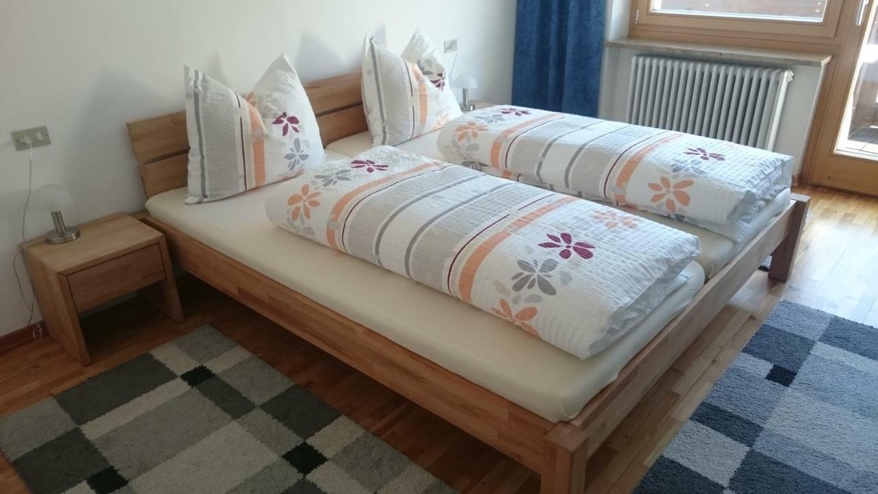 Pension Tirol St. Valentin auf der Haide Zimmer foto